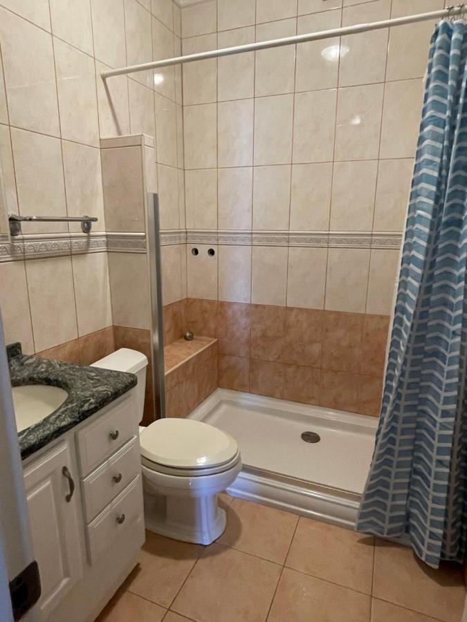 אומיס Apartments Lozina On The Beach מראה חיצוני תמונה