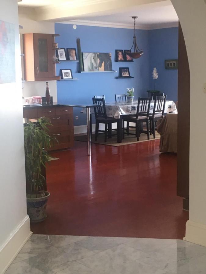 אומיס Apartments Lozina On The Beach מראה חיצוני תמונה