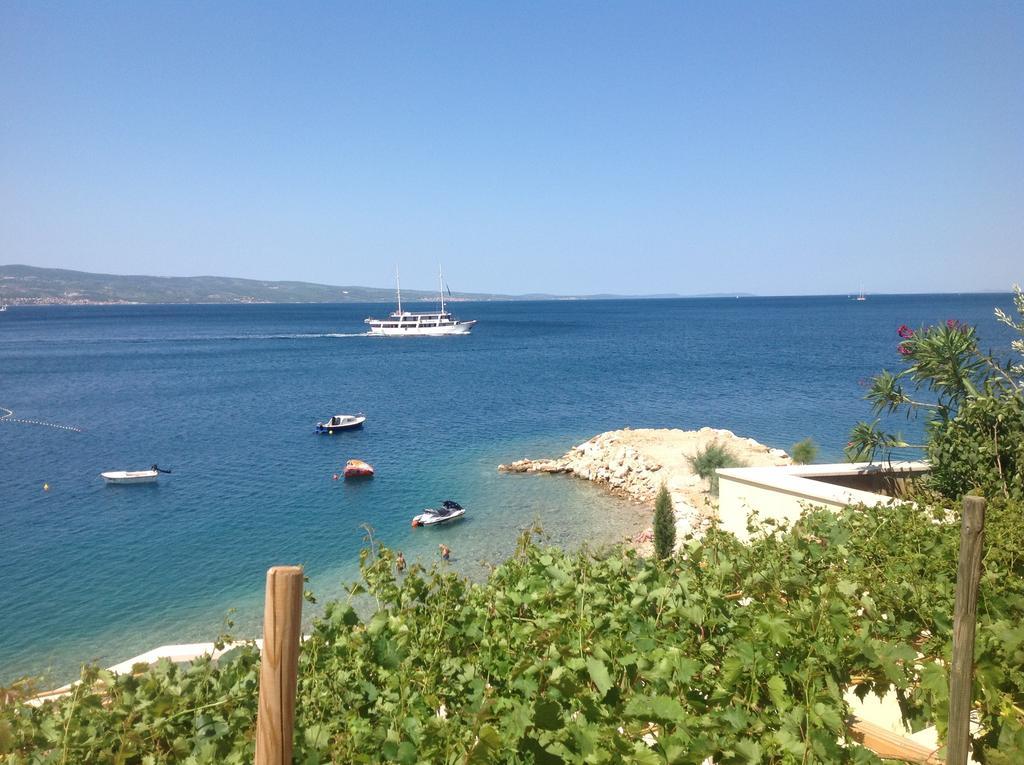 אומיס Apartments Lozina On The Beach מראה חיצוני תמונה